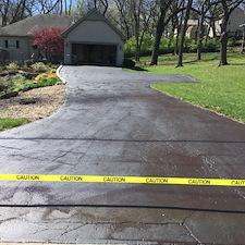 Driveway Sealcoating in St. Mission, KS 1